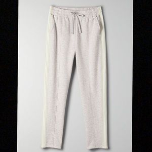 Aritzia - TNA Iconic Sweatpants